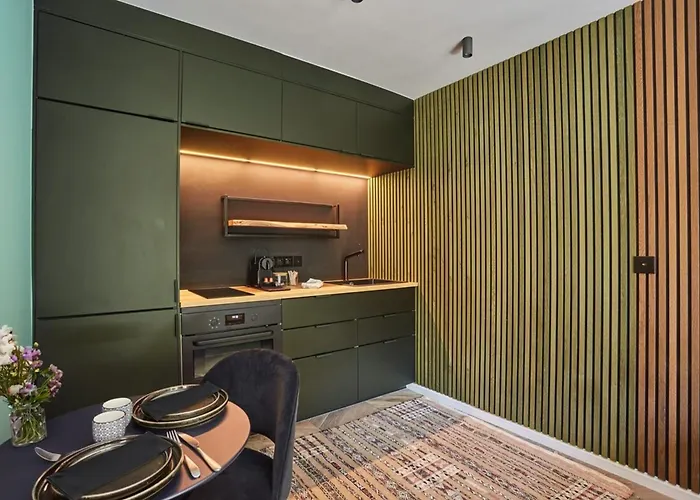 Studio In Neuilly Porte Maillot By Studio Prestige